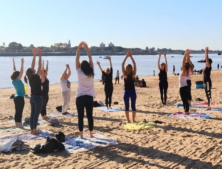 yoga en grupo